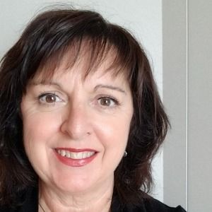 Meet your Posher, Anne